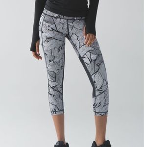 Lululemon pace rival crop dotty tribe size 6